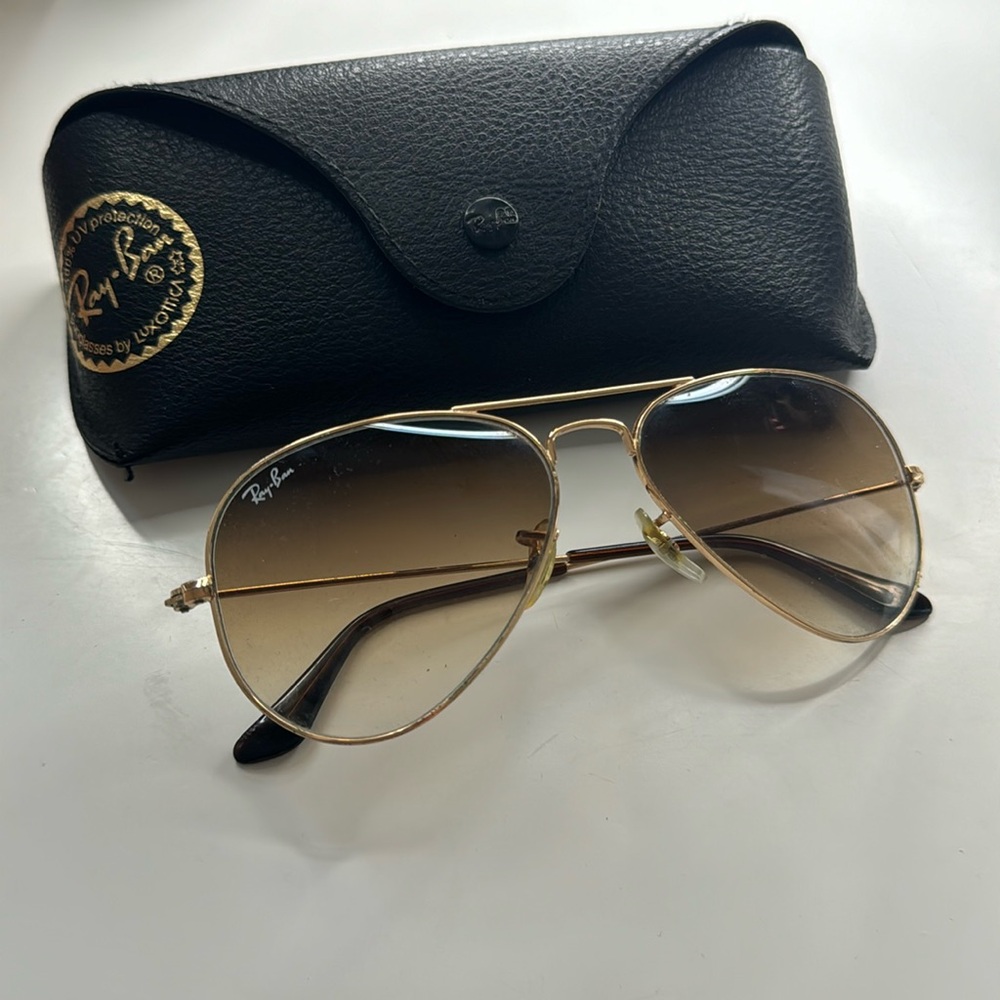 Brown Aviator Ray-Ban Sunglasses